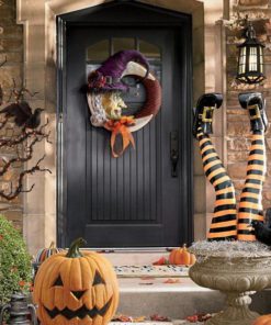 Alternative view of Marvelous Witch Moon Wreath