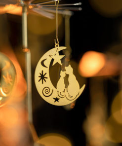 Alternative view of Geometric & Relief Rotating Candlestick