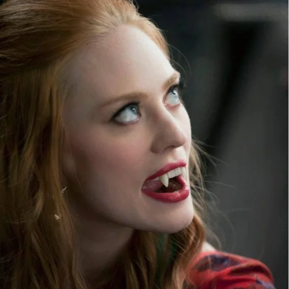 Automatic Retractable Vampire Fangs - Image 4