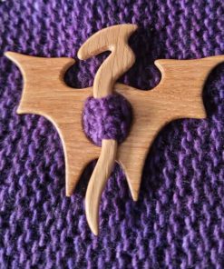 🧣Brooch Pin With Wooden Animal Pattern (sweater clip)