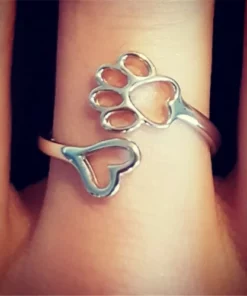 PAW HEART RING