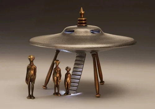 Flying Saucer With Alien Family