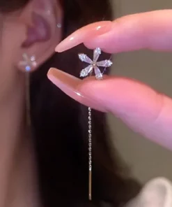 Shiny Diamond Flower Earrings
