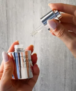 Alternative view of LéVire™ Retionl Anti-Aging Serum