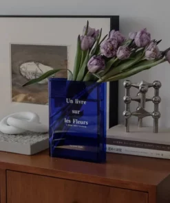 NovelBlooms™ – Acrylic Book Vase
