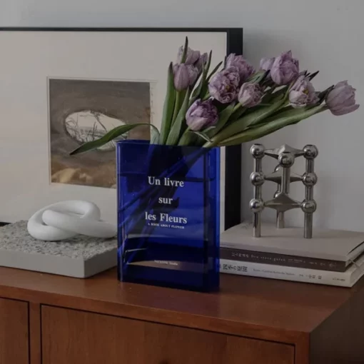 NovelBlooms™ – Acrylic Book Vase