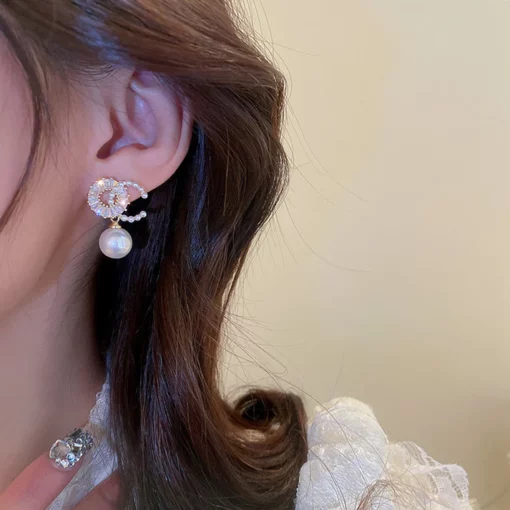 Cuysx Knoix Magnetherapy Earrings