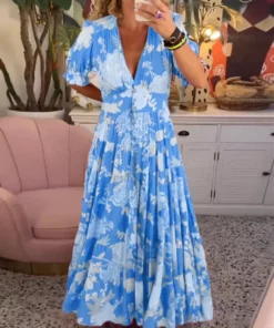 Alternative view of Floral Print V Neck Pocket Dress