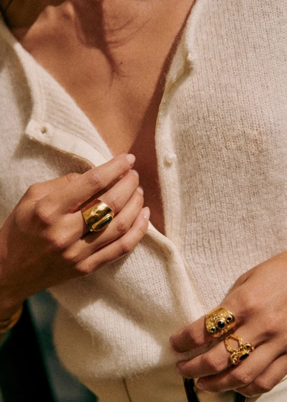 Button Super Soft Kint Cardigan