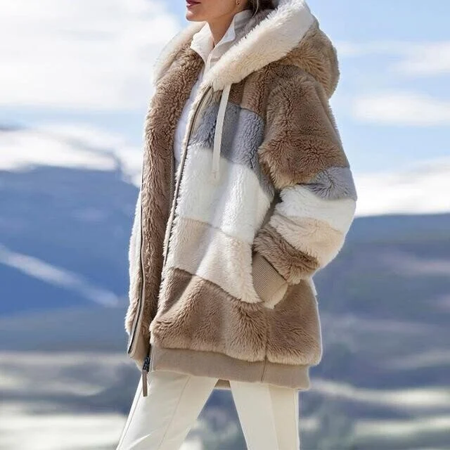 Contrasting Lamb Wool Padded Coat