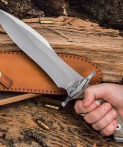 Alternative view of M390 carbon steel military high hardness knife