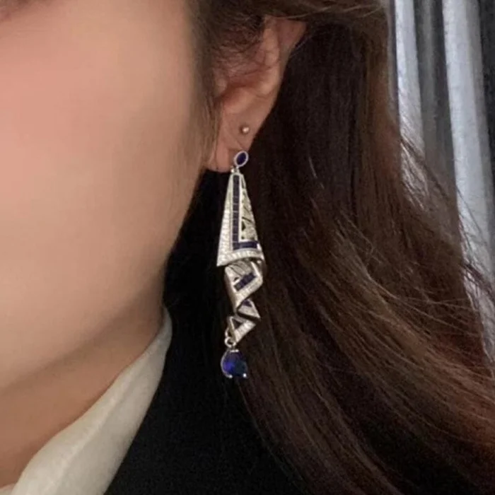 Vintage Satin Stud Earrings - Image 5