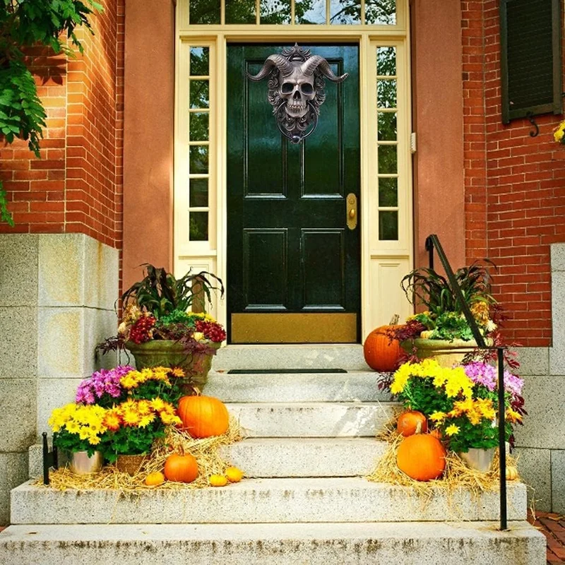 Horned Skull Statues Hanging Door Knocker