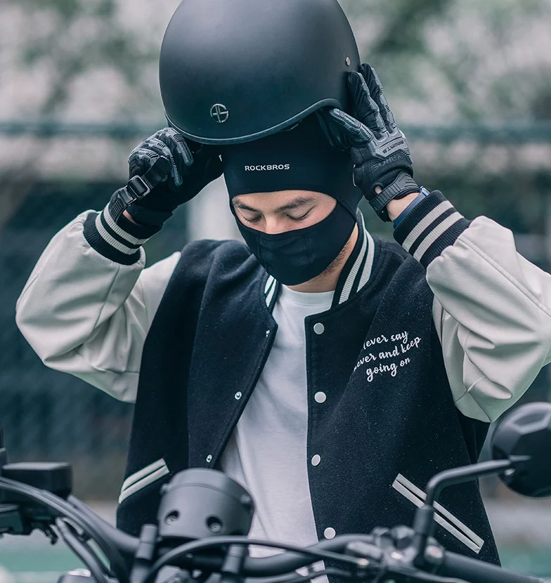 सभी प्रकार के हेलमेट के लिए उपयुक्त