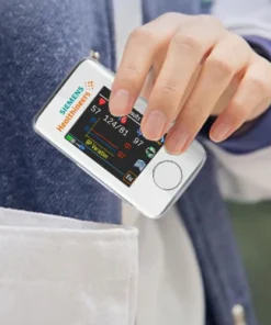 Con GlucoMax™, mide tu glucosa de forma práctica y cómoda, sin dolor ni complicaciones.