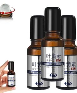 Lutein Anti-Wrinkle Essence Oil, enriched with lutein, helps hydrate and refresh the skin around the eyes.